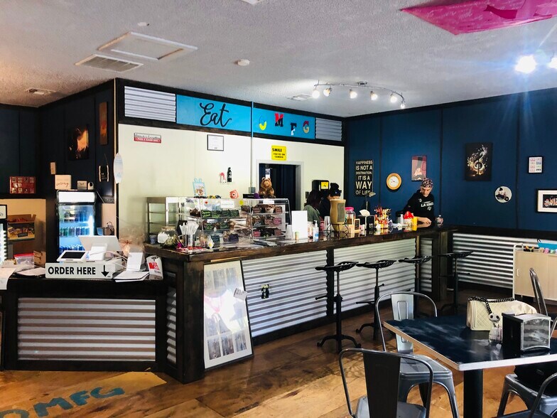 More Photos Of 40879 Highway 41, Oakhurst Freestanding For Sale