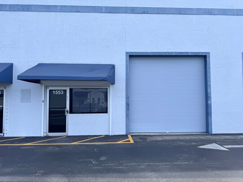 Primary Photo Of 1553 SE South Niemeyer Cir, Port Saint Lucie Warehouse For Sale