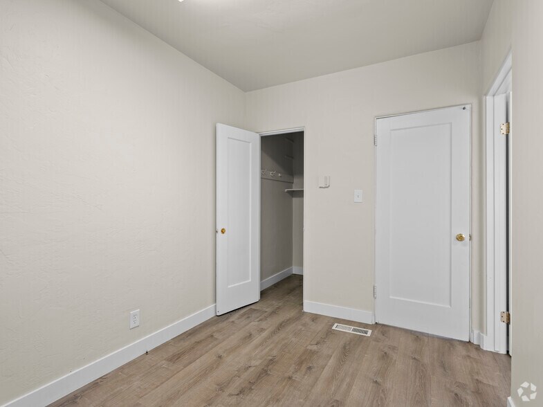 More Photos Of 652-670 E Santa Clara St, San Jose Medical For Sale