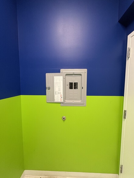 More Photos Of 600 Gateway Blvd, Westville Warehouse For Sale