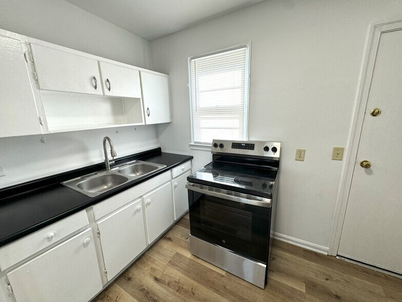 More Photos Of , Sumter Multifamily For Sale