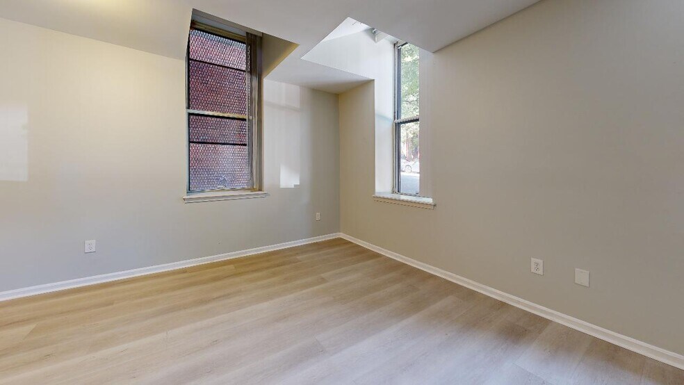 More Photos Of 2028 Mount Royal Ter, Baltimore Apartments For Sale