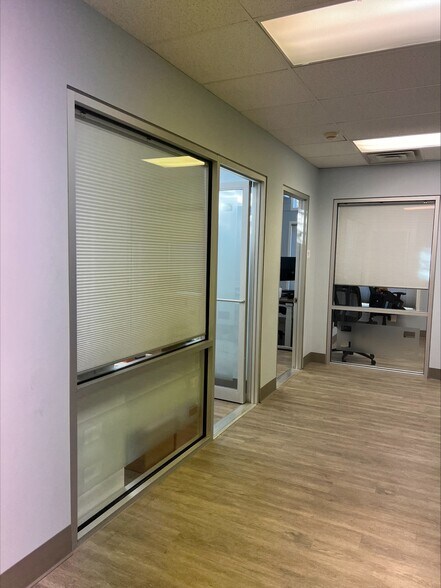 More Photos Of 7951 Pittsburg Ave NW, Canton Office For Sale