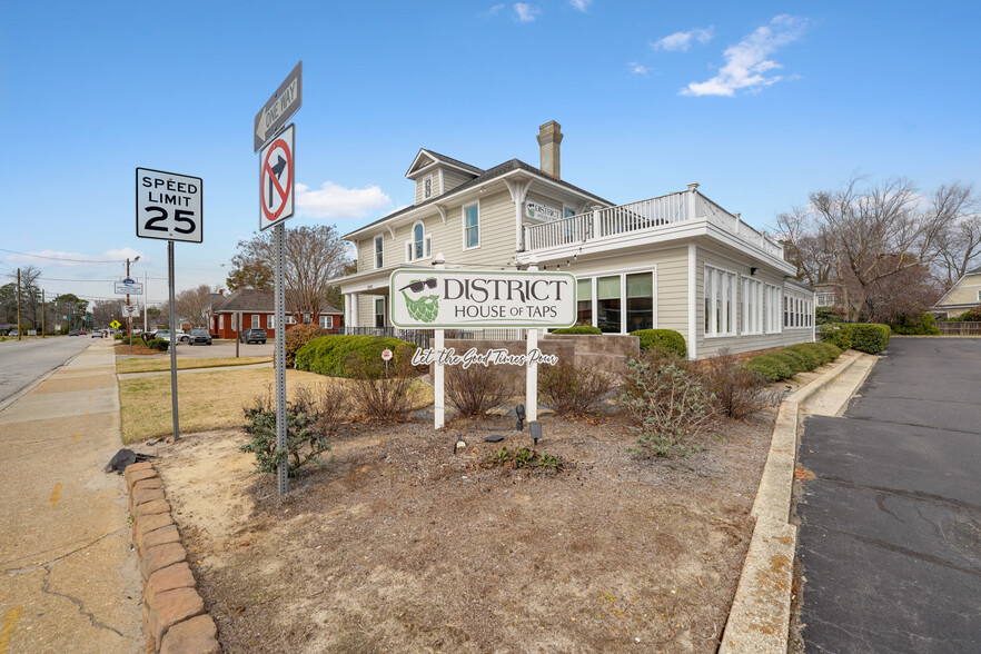 Primary Photo Of 1240 Fort Bragg Rd, Fayetteville Restaurant For Sale