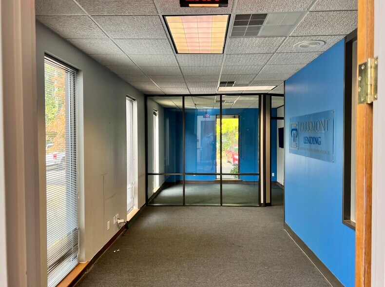 More Photos Of 1149 Executive Cir, Cary Office For Lease