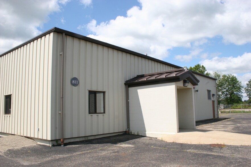 Primary Photo Of 811 Irving Wick Dr W, Heath Industrial For Lease