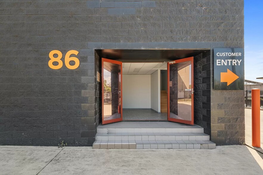 Primary Photo Of 86 Argyle St, South Windsor Warehouse For Lease