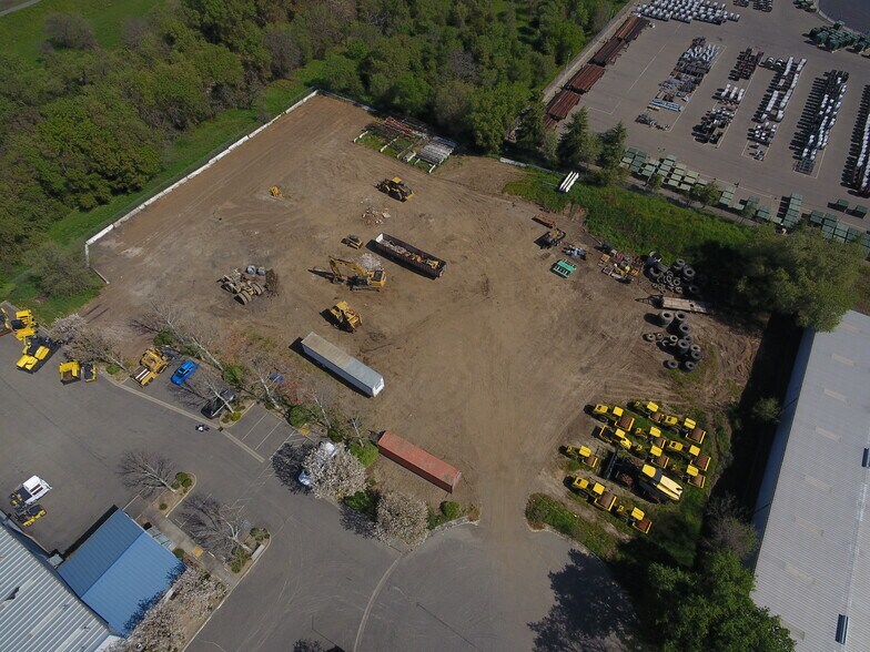 More Photos Of 9220 Viking Pl, Roseville Land For Lease