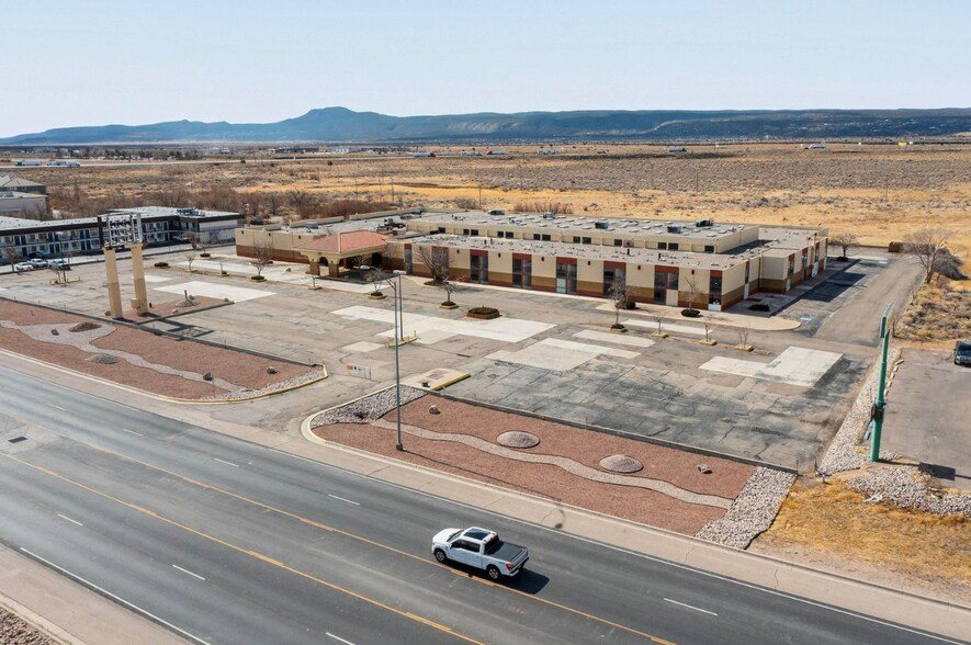 More Photos Of 1501 E Santa Fe Ave, Grants Hotel For Sale
