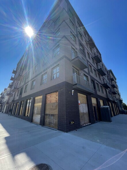 More Photos Of 180 Throop Ave, Brooklyn Apartments For Lease