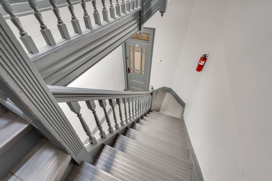 More Photos Of 528 5th St, Brooklyn Apartments For Sale