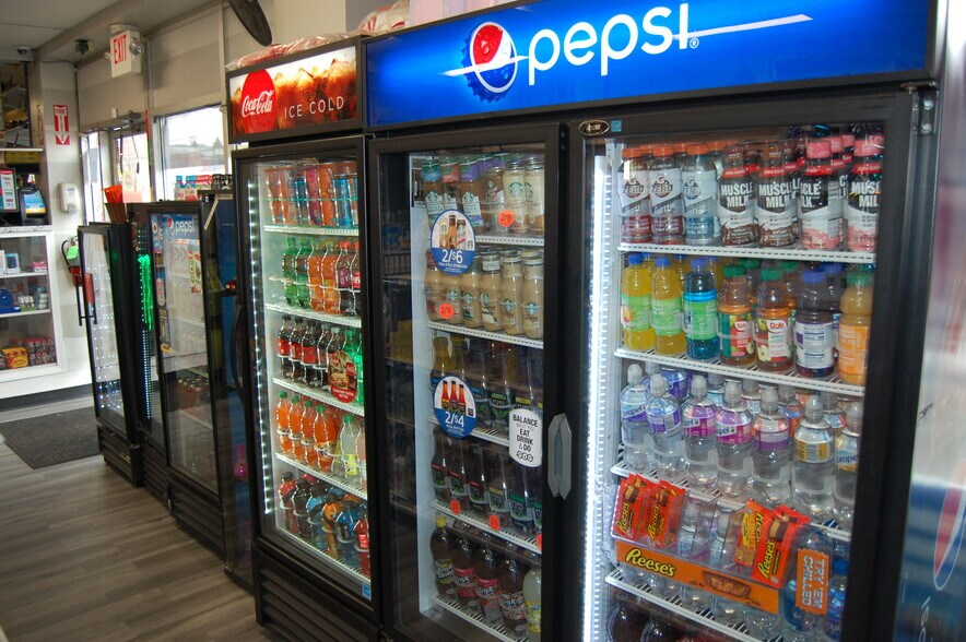 More Photos Of 100 W Main St, Batavia Convenience Store For Sale