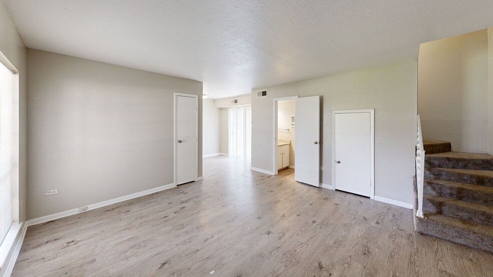 Primary Photo Of 150 Shady Arbors Cir, Houma Apartments For Sale