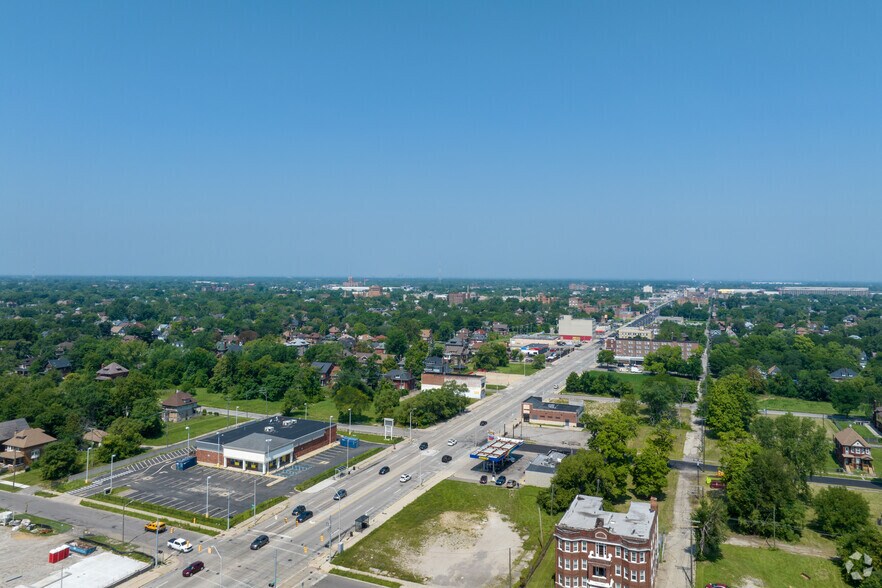 More Photos Of 11501 Woodward Ave, Detroit Land For Lease