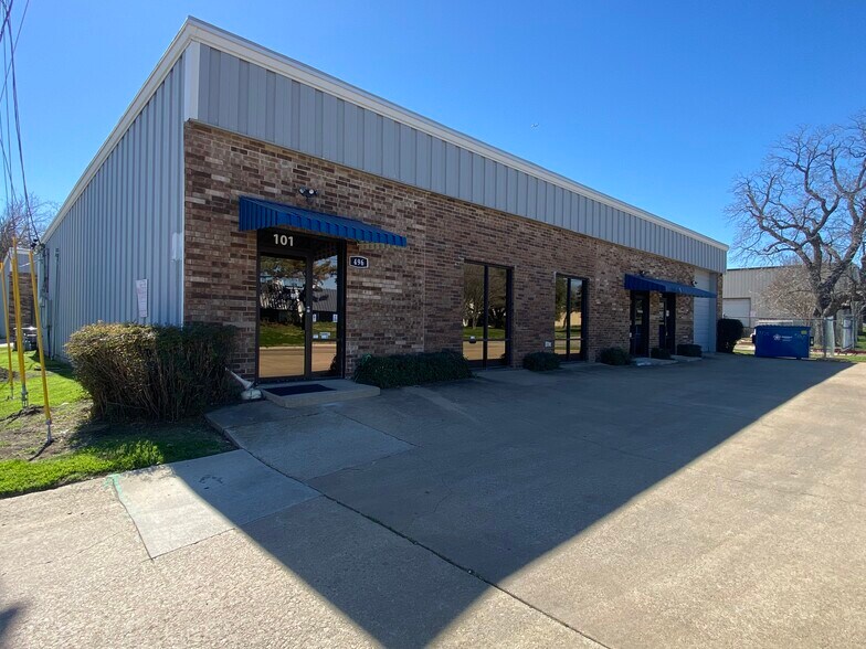 Primary Photo Of 496 E Purnell St, Lewisville Flex For Lease