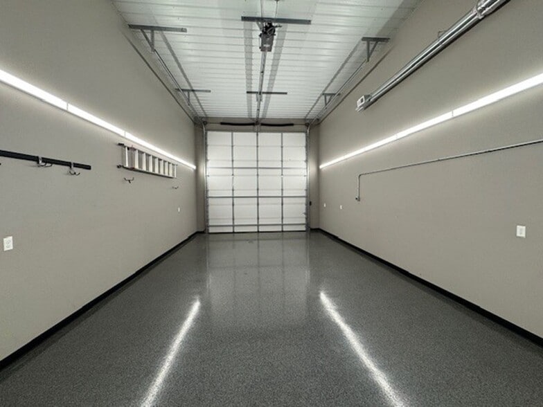 Primary Photo Of 630 Sumpter St, Fort Wayne Self Storage For Lease