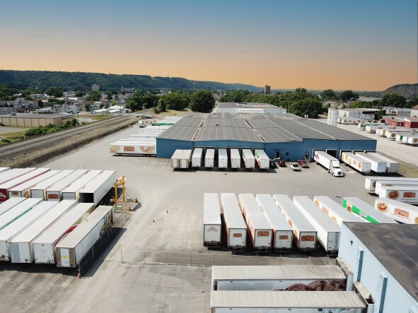 More Photos Of 222 Packer St, Sunbury Distribution For Sale