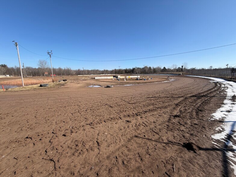 More Photos Of 350 W Riley Thompson Rd, Muskegon Sports And Entertainment For Sale