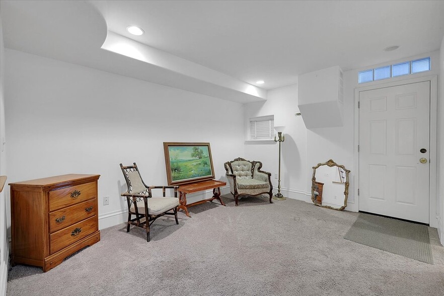More Photos Of 630 D St, Marysville Apartments For Sale