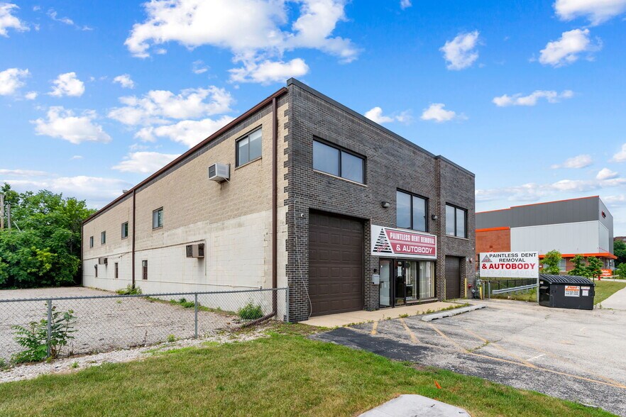 More Photos Of 1765 Busse Hwy, Des Plaines Warehouse For Sale