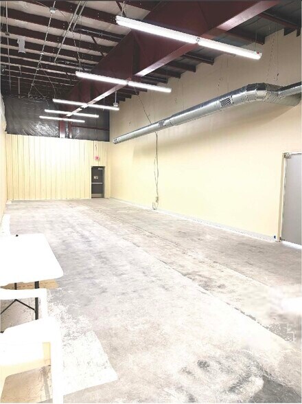 More Photos Of 201 E Tilden St, Humansville Freestanding For Sale