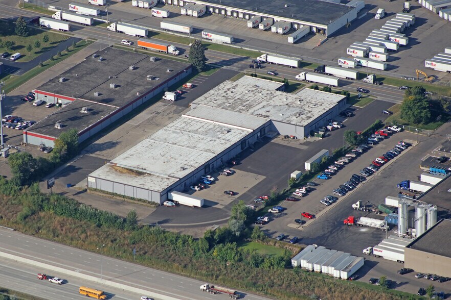 More Photos Of 1449-1471 NW 1st Ave, New Brighton Light Manufacturing For Lease