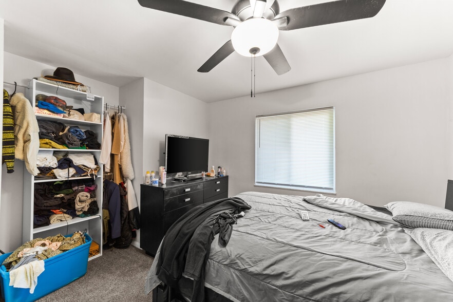 More Photos Of 4578 E 131st St, Garfield Heights Multifamily For Sale