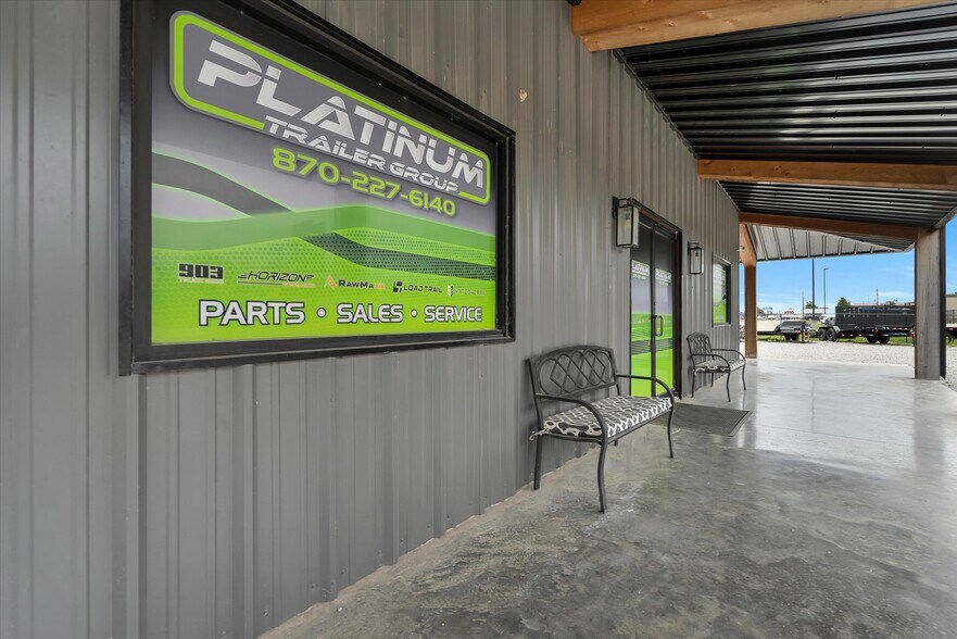 More Photos Of 538 Industrial Pk Acc rd, Trumann Flex For Lease