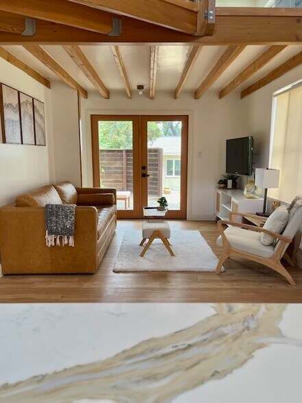 More Photos Of 27353 1/2 Pacific Coast Hwy, Malibu Apartments For Sale