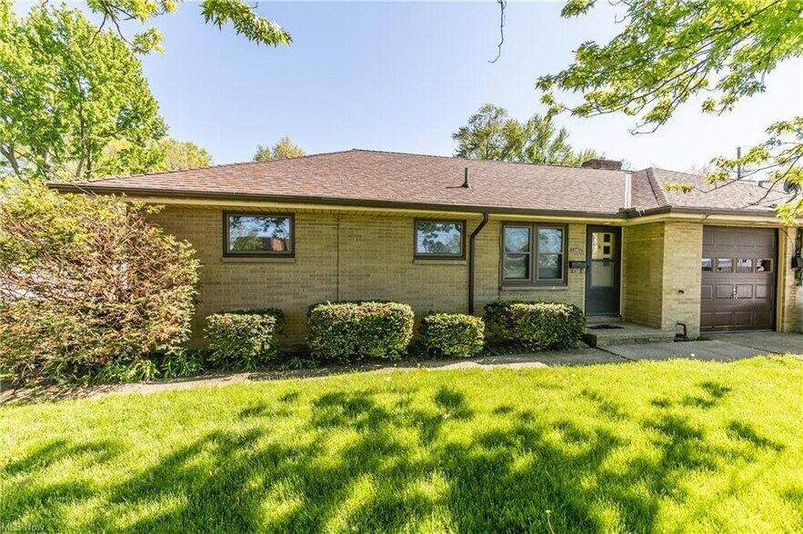 More Photos Of 33407 Electric Blvd, Avon Lake Specialty For Sale