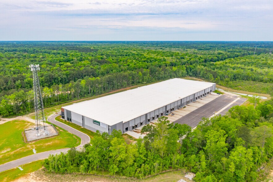 More Photos Of 420 Strathmore Rd, Summerville Unknown For Lease