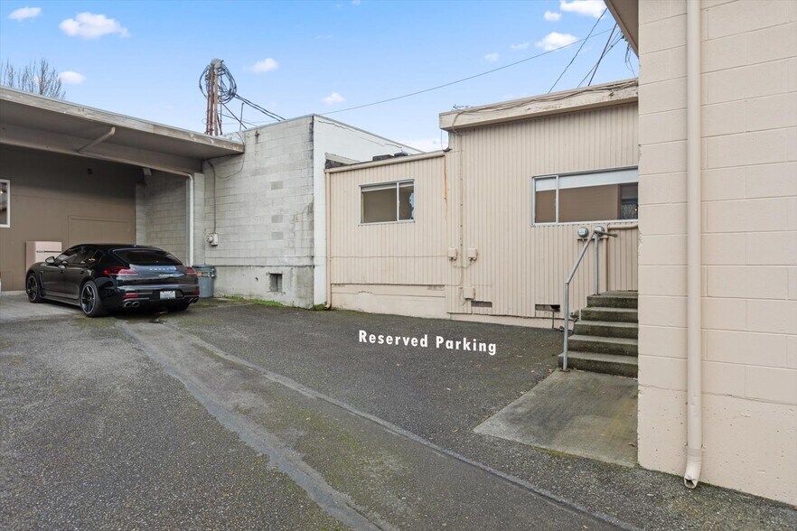 More Photos Of 112 3rd Ave S, Edmonds Loft Creative Space For Lease