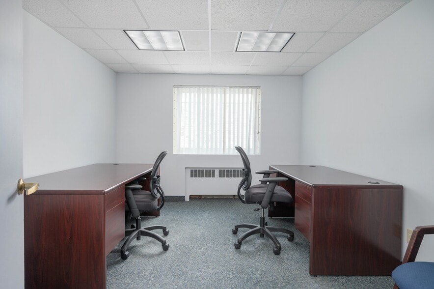 More Photos Of 22 South St, Morristown Office For Lease