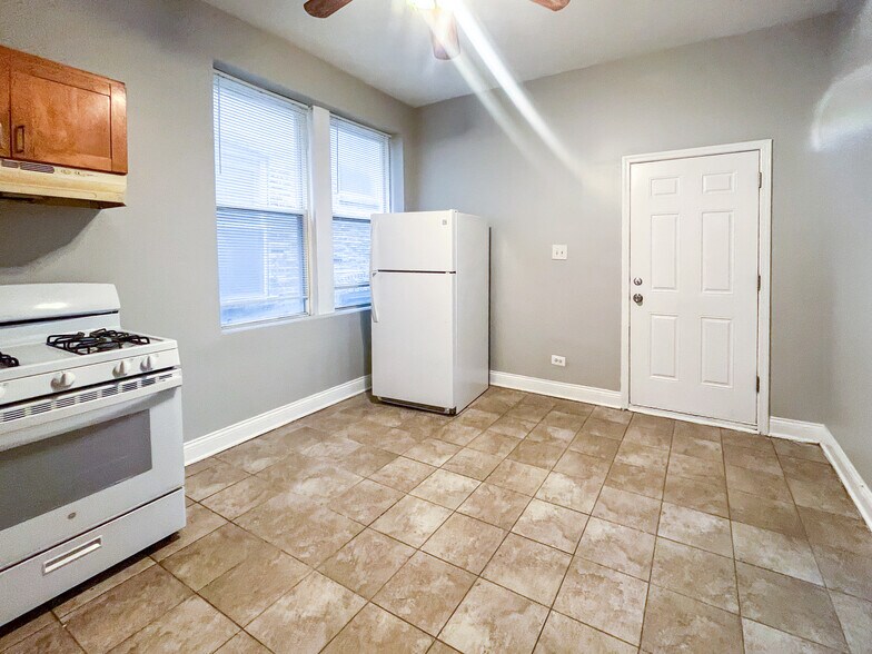 More Photos Of 3548 W 13th Pl, Chicago Apartments For Sale