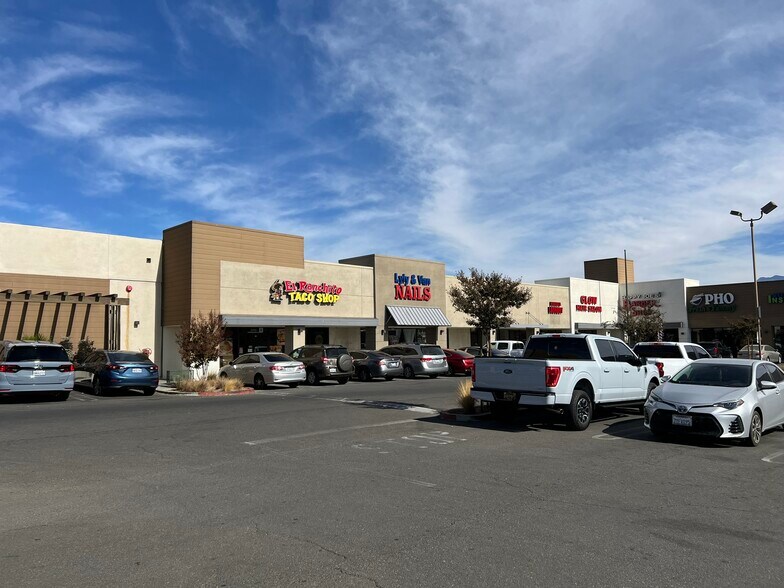 More Photos Of 3246 W Florida Ave, Hemet Unknown For Lease
