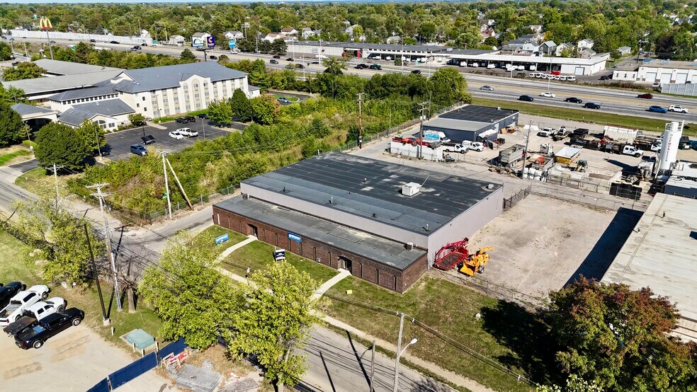 Primary Photo Of 1632-1644 Clara St, Columbus Warehouse For Lease
