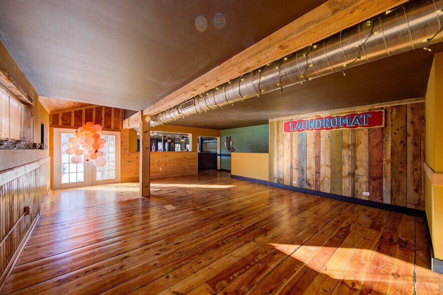 More Photos Of 2930 Rt 43, Averill Park Restaurant For Sale