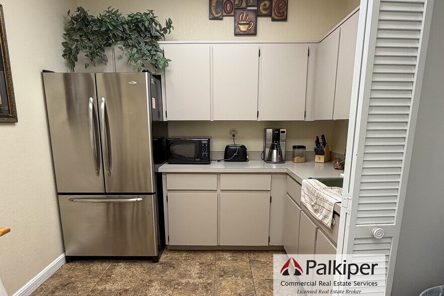 More Photos Of 112 W Citrus St, Altamonte Springs Office For Sale