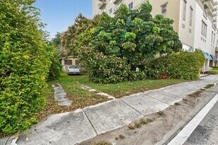 More Photos Of 975 SW 37th Ave, Miami Specialty For Sale