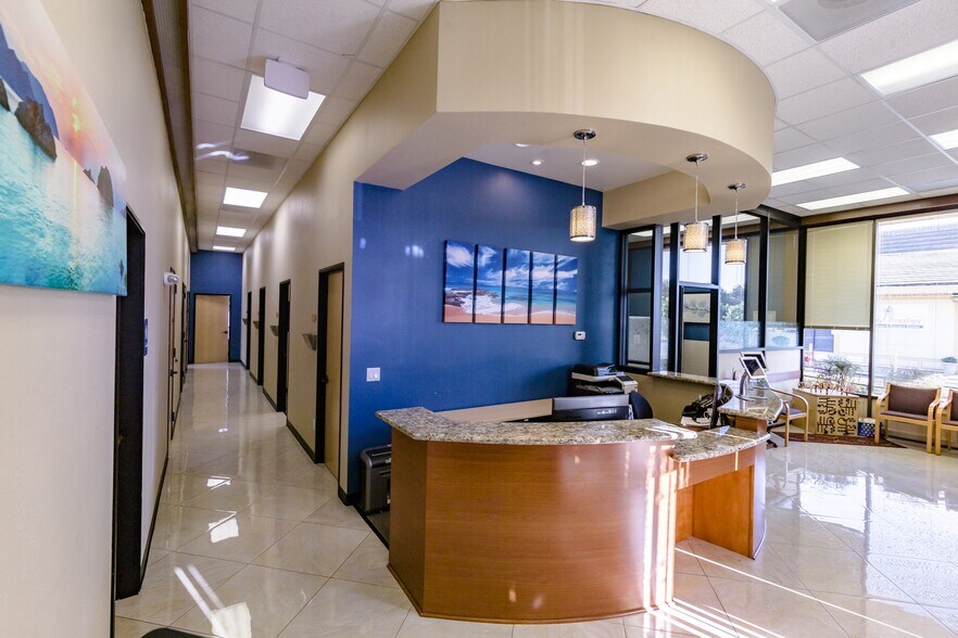 Primary Photo Of 820 E El Camino Real, Mountain View Freestanding For Lease