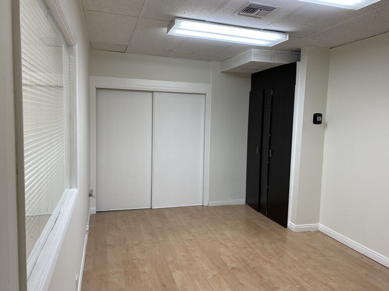 More Photos Of 512 E Wilson Ave, Glendale Office For Lease