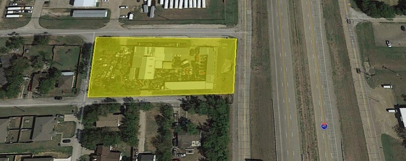 More Photos Of 207 N I-45, Ferris Auto Dealership For Sale