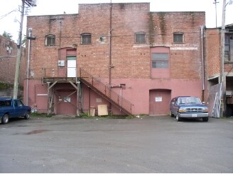 Primary Photo Of 260 N Petaluma Blvd, Petaluma Storefront Retail Office For Lease