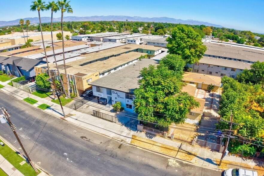 More Photos Of 6626 Darby Ave, Reseda Apartments For Sale