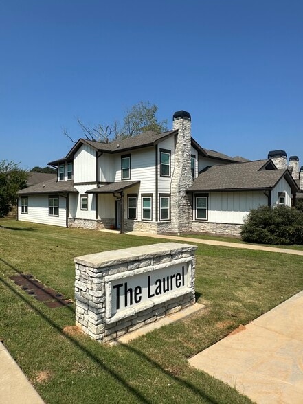 More Photos Of 534 E Elm St, Troy Apartments For Sale