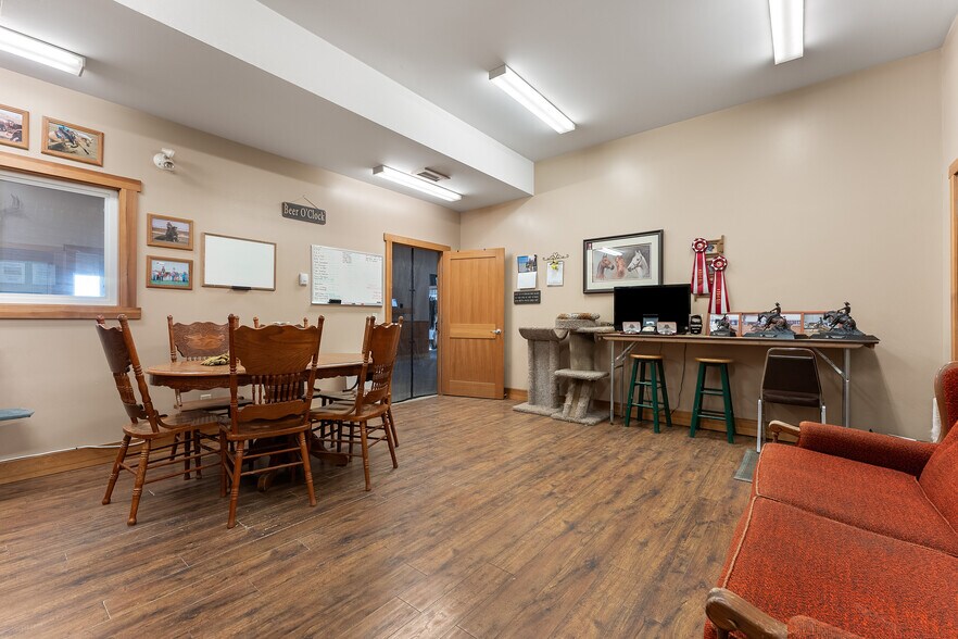 More Photos Of 3245 Township Road 292, Madden Horse Stables For Sale