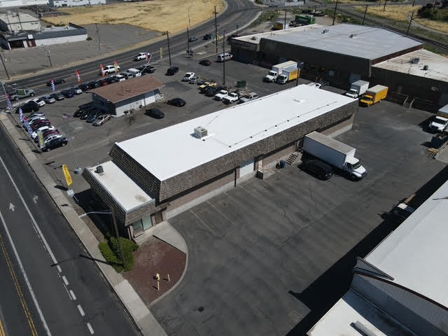 More Photos Of 518 E 1st Ave, Kennewick Industrial For Lease