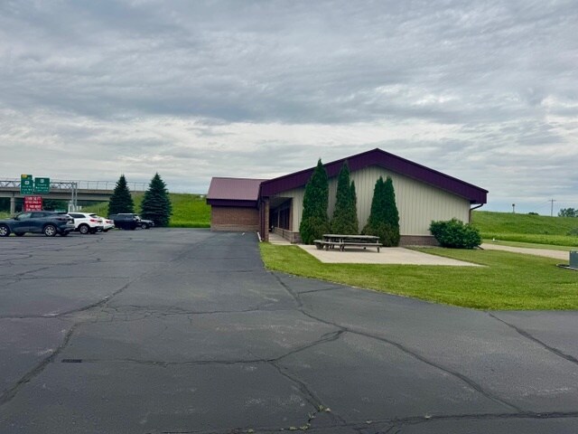 More Photos Of 2839 E Frontage Rd, Abrams Office For Lease