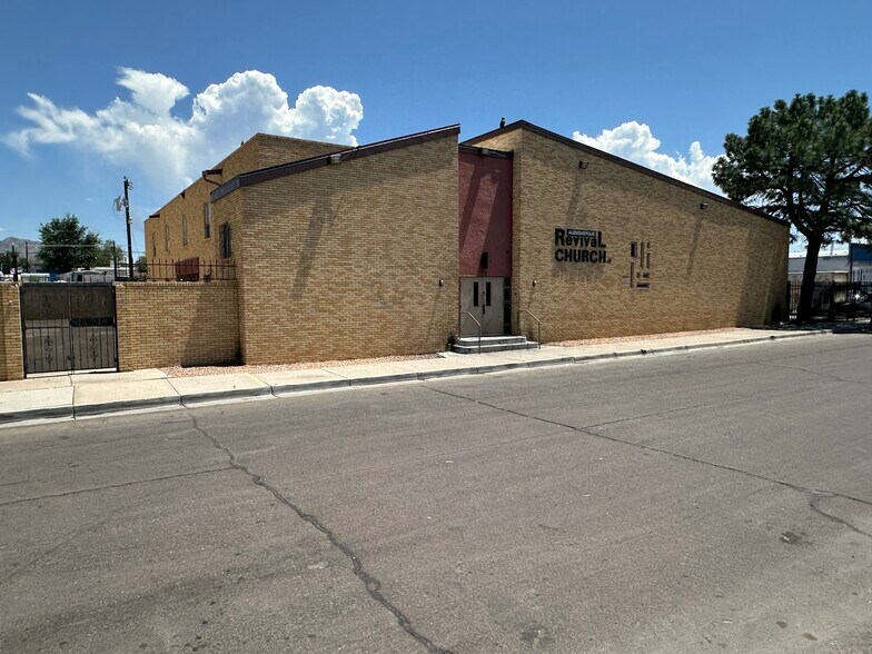 More Photos Of 124 Texas St NE, Albuquerque Religious Facility For Sale