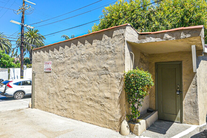 More Photos Of 356 N Orange Grove Ave, Los Angeles Apartments For Sale